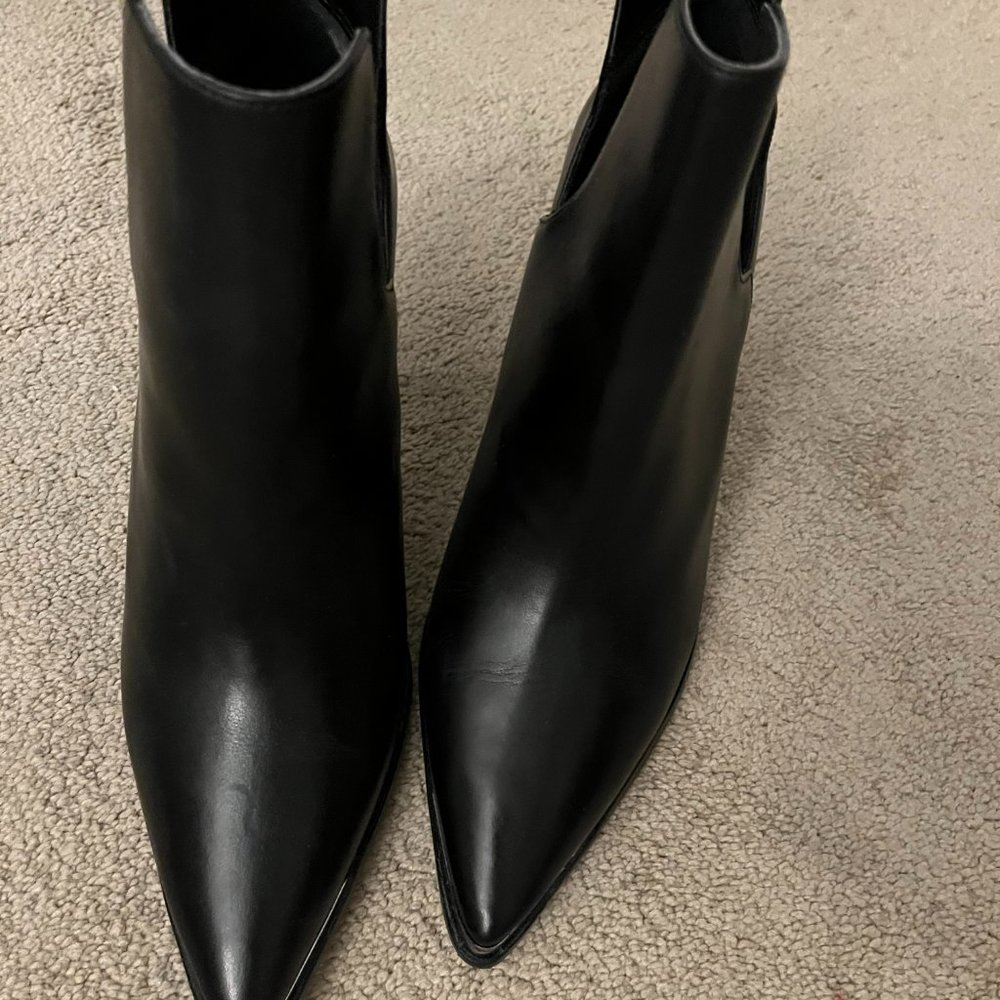 Vince Camuto Leather Size 10 bootie, Black - Picture 8 of 9